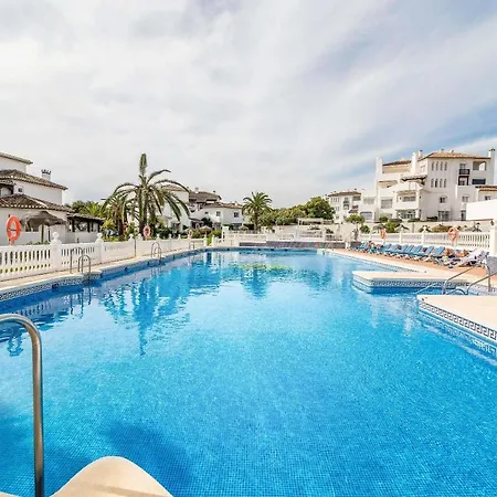 Lovely In Great Location