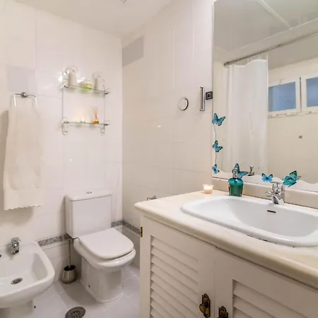 Lovely In Great Location * Marbella