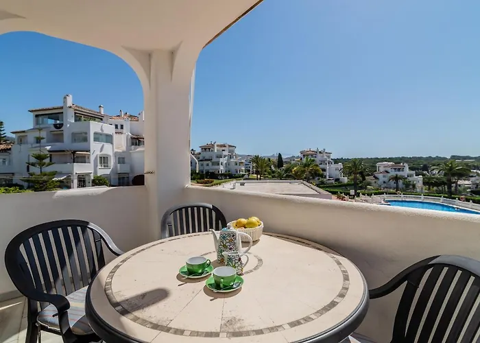 Lovely In Great Location Marbella