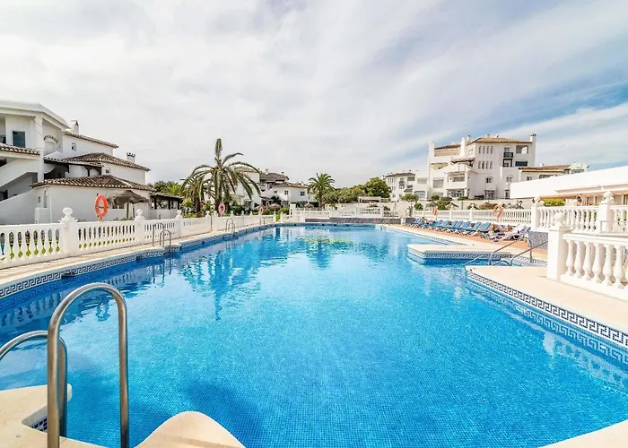 Lovely In Great Location