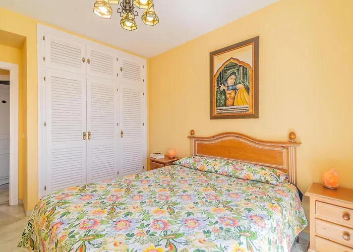 Lovely In Great Location