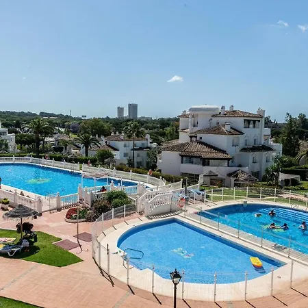 Lovely In Great Location * Marbella