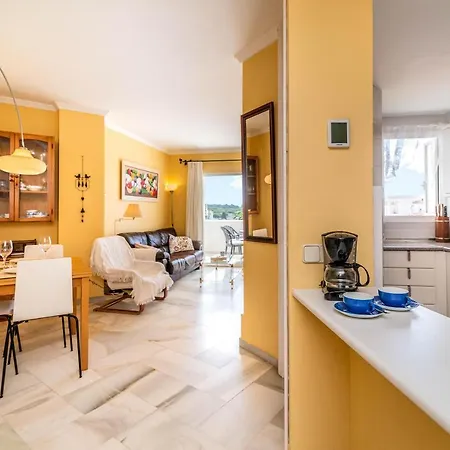 Lovely In Great Location Appartement *
